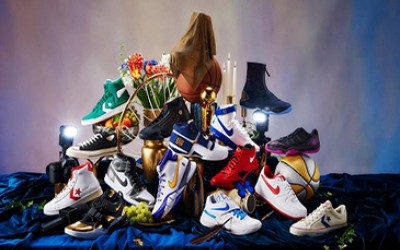 ΤΑ SNEAKERS ΤΩΝ ΔΙΑΣΗΜΩΝ. ΤΙ ΦΟΡΟΥΝ ΟΙ ΑΓΑΠΗΜΕΝΟΙ ΣΟΥ ΣΤΑΡ